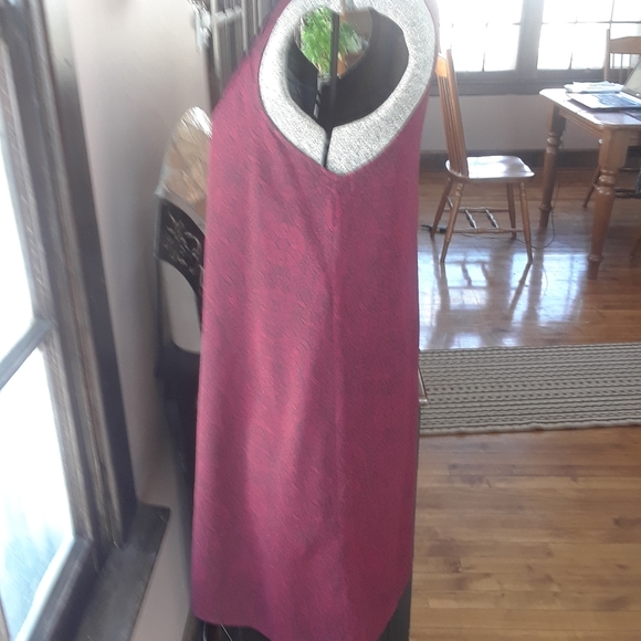 Size xsmall floral mesh mini black burgundy 👗🥻dress NWOT - Picture 8 of 16